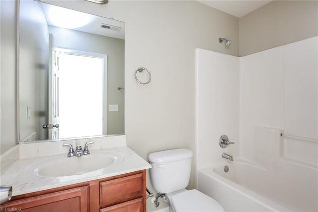 5783 Misty Hill Circle, Clemmons, NC 27012