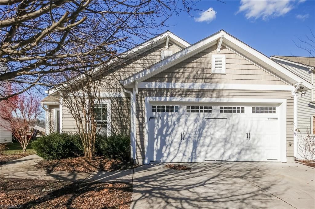 5783 Misty Hill Circle, Clemmons, NC 27012