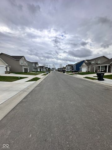 1620 Creek Bed Lane, Pendleton, IN 46064