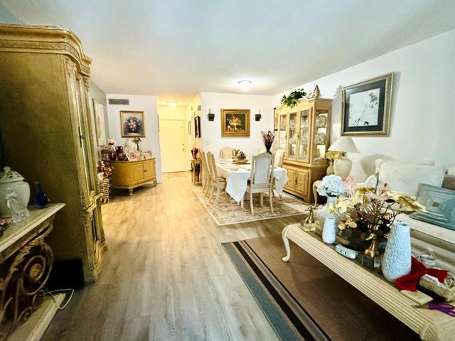 331 SW 8th Street 2-C-E, Boca Raton, FL 33432