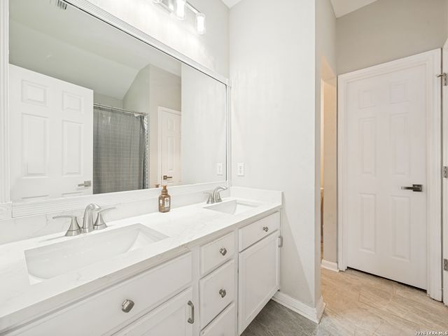 10831 Colt Chase, San Antonio, TX 78254