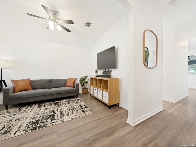 10831 Colt Chase, San Antonio, TX 78254