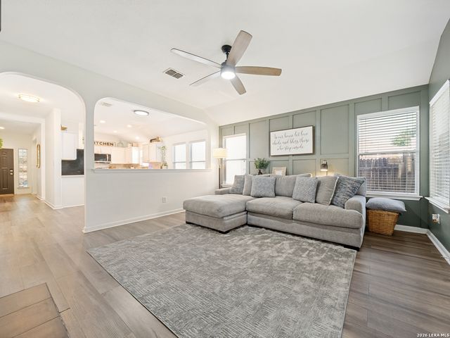 10831 Colt Chase, San Antonio, TX 78254