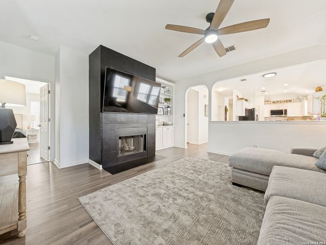 10831 Colt Chase, San Antonio, TX 78254
