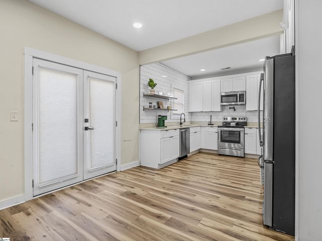 102 Judson Road, Greenville, SC 29611