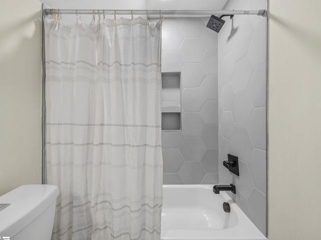 102 Judson Road, Greenville, SC 29611