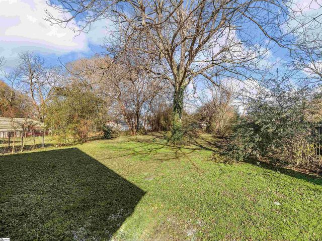 102 Judson Road, Greenville, SC 29611