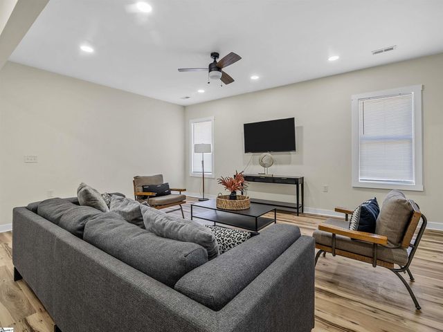 102 Judson Road, Greenville, SC 29611