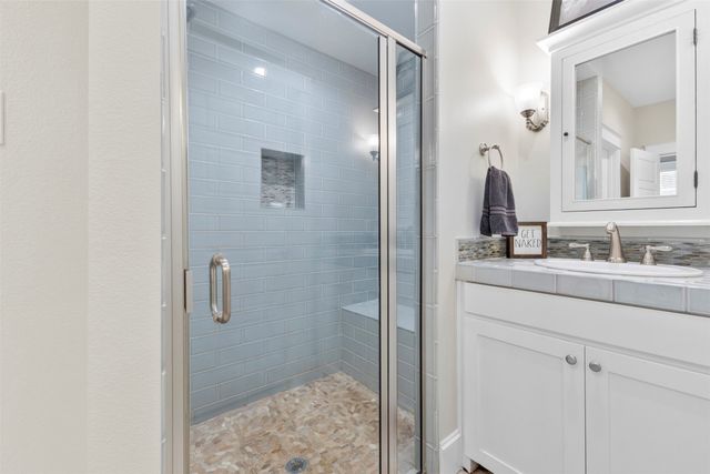106 Dove Meadow Lane, Glen Rose, TX 76043