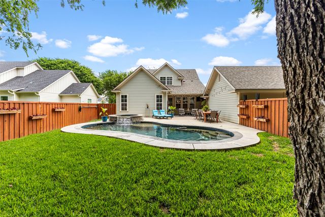 106 Dove Meadow Lane, Glen Rose, TX 76043