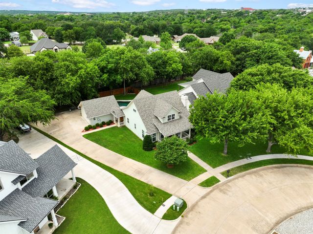 106 Dove Meadow Lane, Glen Rose, TX 76043