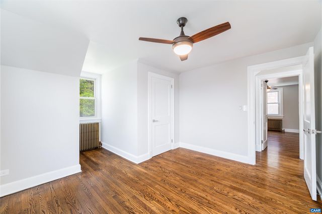 1036 LOCUST AVE, Charlottesville, VA 22901