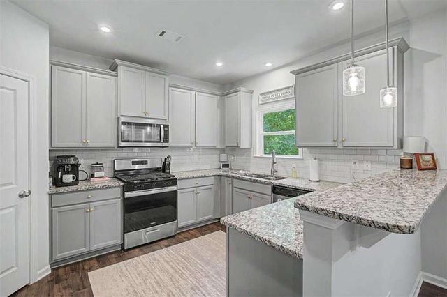 12 Ashwood Drive SE, Cartersville, GA 30120