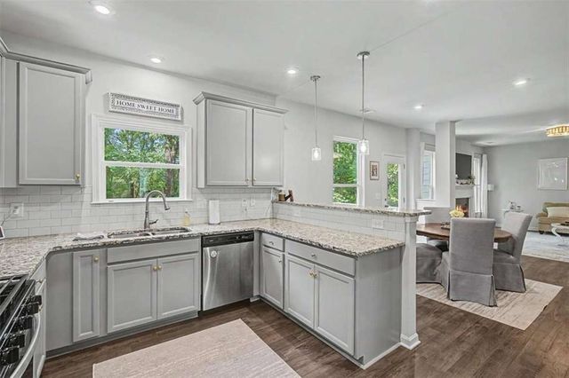 12 Ashwood Drive SE, Cartersville, GA 30120