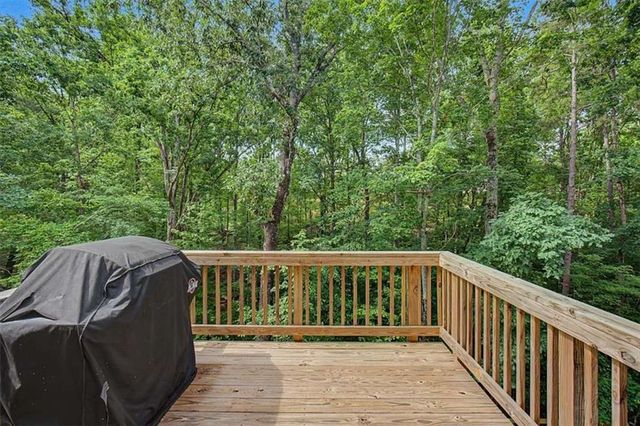 12 Ashwood Drive SE, Cartersville, GA 30120