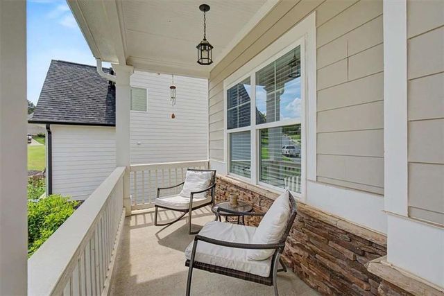 12 Ashwood Drive SE, Cartersville, GA 30120