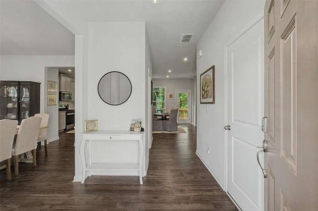 12 Ashwood Drive SE, Cartersville, GA 30120
