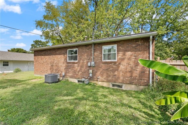 519 Webster Boulevard, Jeffersonville, IN 47130