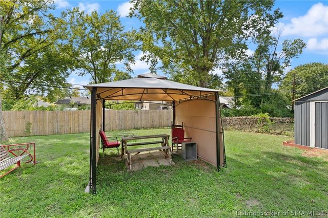 519 Webster Boulevard, Jeffersonville, IN 47130
