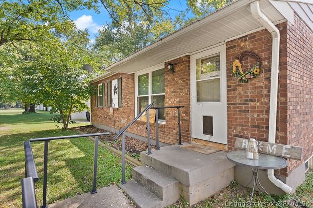 519 Webster Boulevard, Jeffersonville, IN 47130