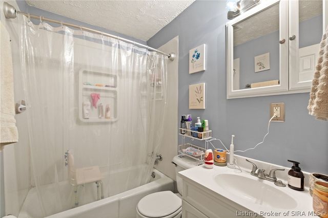 519 Webster Boulevard, Jeffersonville, IN 47130