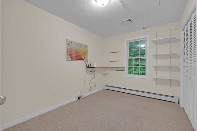 271 Mashapaug Rd, Holland, MA 01521