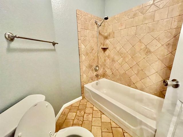 902 Cashew LN, Cedar Park, TX 78613