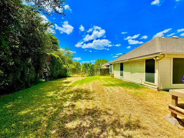 902 Cashew LN, Cedar Park, TX 78613