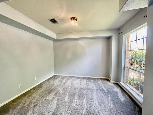 902 Cashew LN, Cedar Park, TX 78613