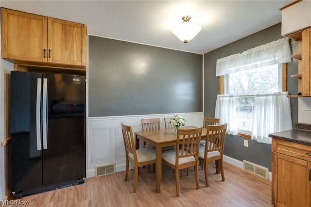 1306 N Plainview Drive, Copley, OH 44321