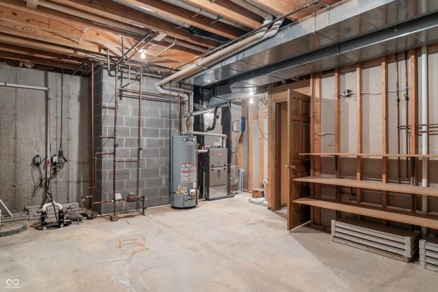 9816 Stowaway Cove, Fort Wayne, IN 46835