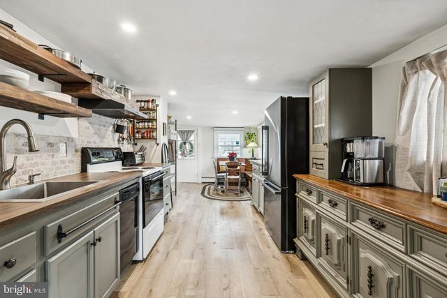 30 FERN ST, Browns Mills, NJ 08015