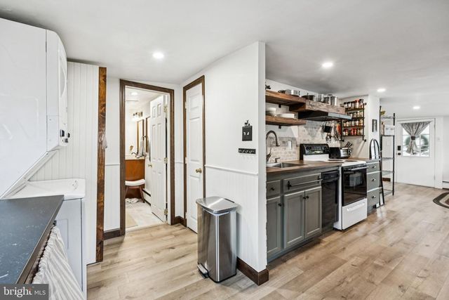 30 FERN ST, Browns Mills, NJ 08015