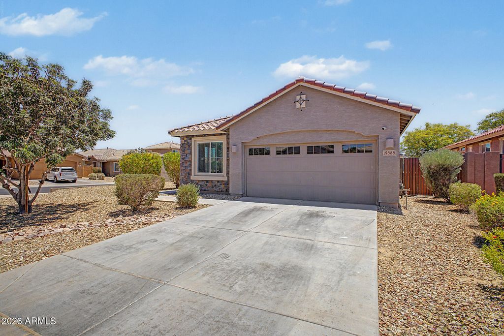 19585 W WASHINGTON Street, Buckeye, AZ 85326 — photo 3