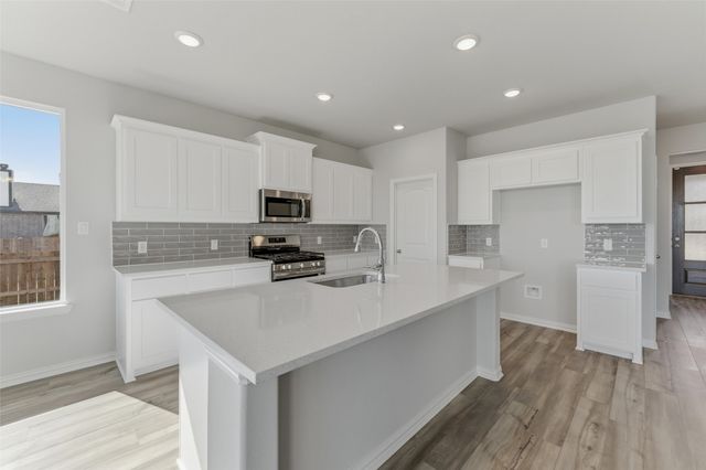 3500 Helena Street, Gainesville, TX 76240