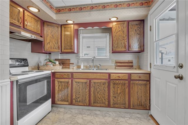 1123 4th St, Beaver, PA 15009