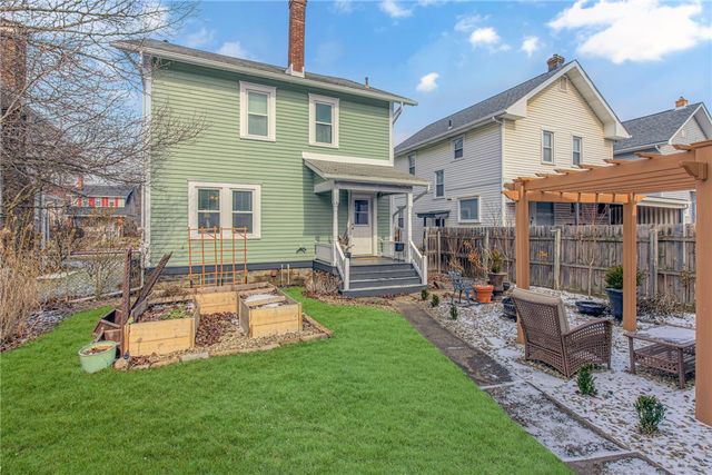 1123 4th St, Beaver, PA 15009