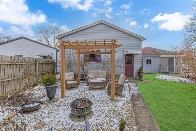 1123 4th St, Beaver, PA 15009