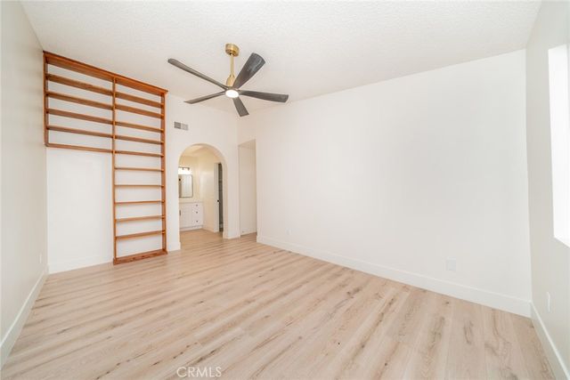 1122 Monroe, Lake Elsinore, CA 92530