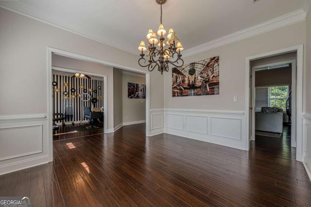 890 Sapphire Lane, Sugar Hill, GA 30518