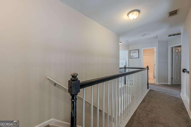 890 Sapphire Lane, Sugar Hill, GA 30518