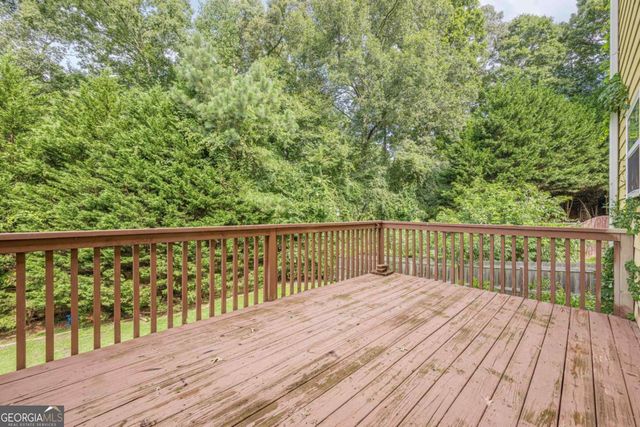 890 Sapphire Lane, Sugar Hill, GA 30518