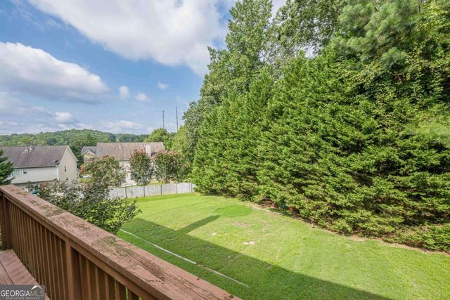 890 Sapphire Lane, Sugar Hill, GA 30518