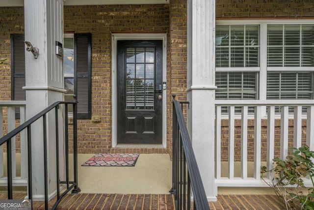 890 Sapphire Lane, Sugar Hill, GA 30518