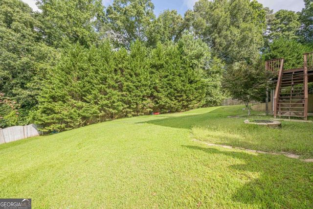 890 Sapphire Lane, Sugar Hill, GA 30518