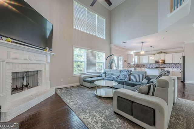 890 Sapphire Lane, Sugar Hill, GA 30518