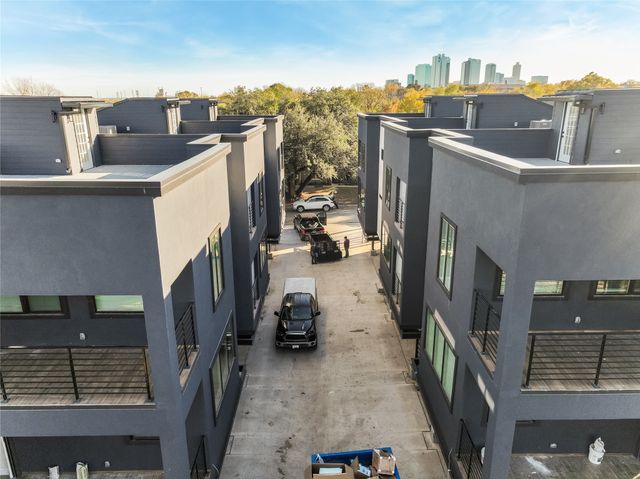 1101 Poindexter Street A2, Fort Worth, TX 76102