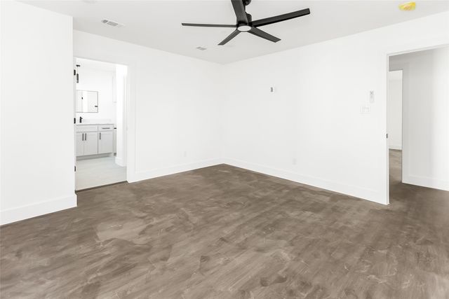 1101 Poindexter Street A2, Fort Worth, TX 76102