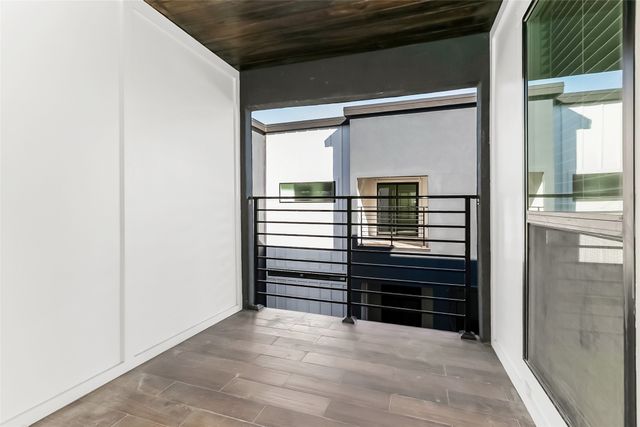 1101 Poindexter Street A2, Fort Worth, TX 76102