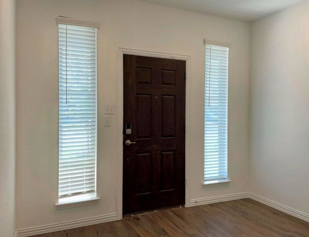 114 Providence Avenue, Farmersville, TX 75442